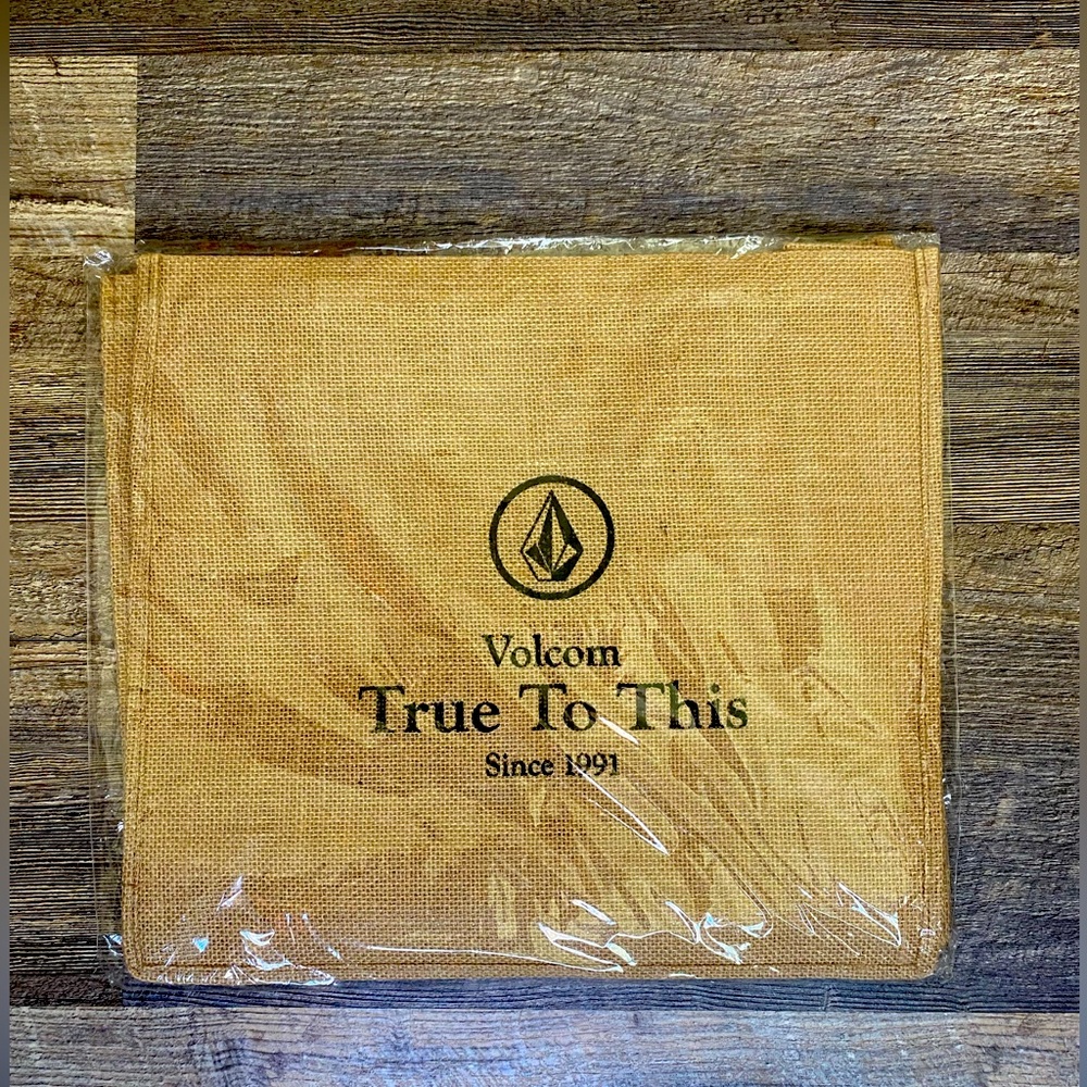 BRAND NEW Volcom tote bag